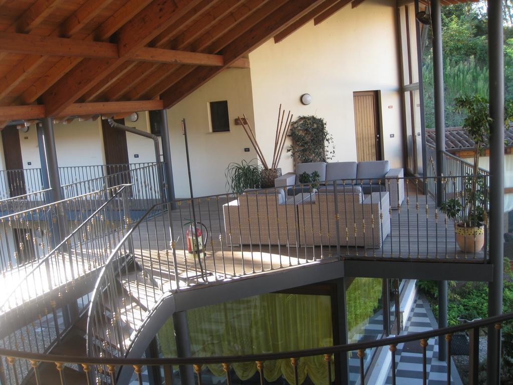 Albergo Giardino Sannazzaro de' Burgondi Exterior photo