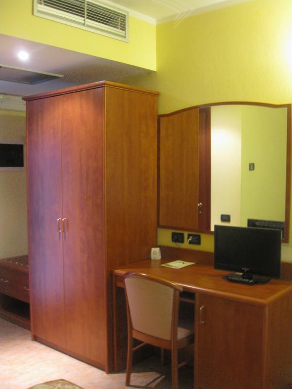 Albergo Giardino Sannazzaro de' Burgondi Room photo