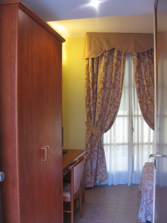 Albergo Giardino Sannazzaro de' Burgondi Room photo